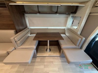 2020 Winnebago Navion — photo 38 view