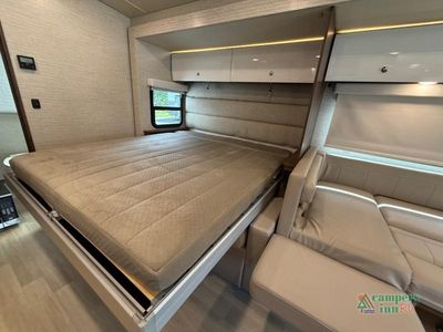 2020 Winnebago Navion — photo 42 view