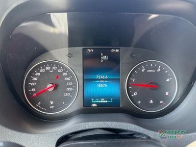 2020 Winnebago Navion — photo 24 view