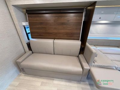 2020 Winnebago Navion — photo 39 view