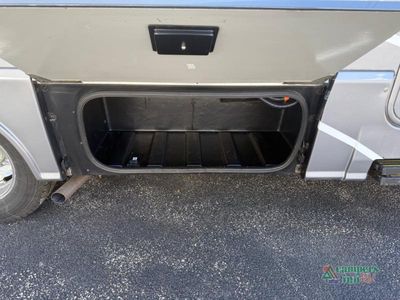 2020 Winnebago Navion — photo 14 view