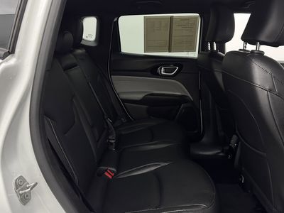 2025 Jeep Compass - Photo 28