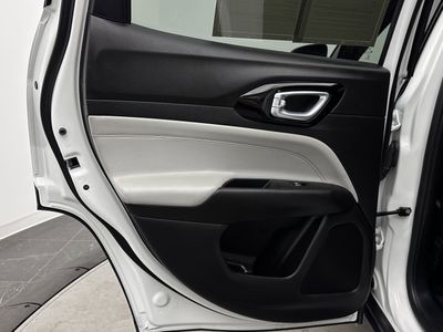 2025 Jeep Compass - Photo 21