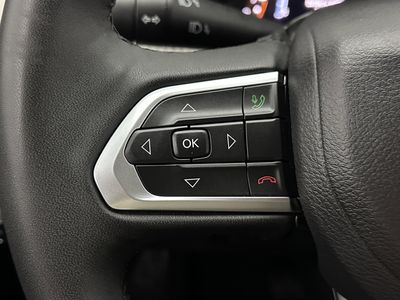 2025 Jeep Compass - Photo 17