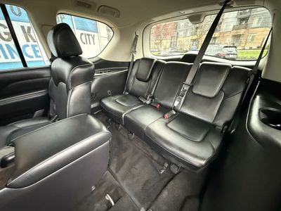 2024 INFINITI QX80 - Photo 10