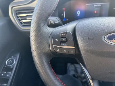 2025 Ford Escape ST-Line — photo 13 view