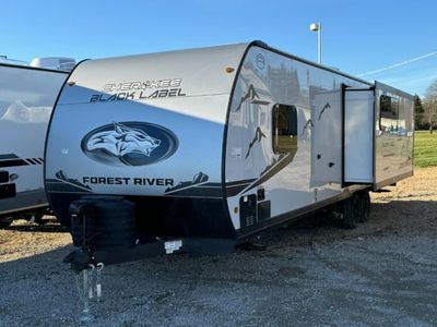 2025 Forest River Cherokee Grey Wolf Black Label - Photo 4