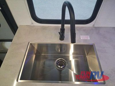 2026 Gulf Stream RV Yellowstone - Photo 17
