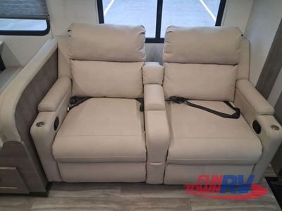 2026 Gulf Stream RV Yellowstone - Photo 25