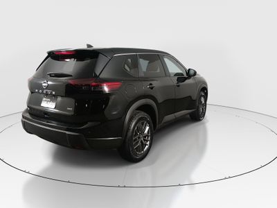 2024 Nissan Rogue - Photo 7