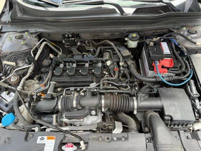 2021 Honda Accord Sedan — photo 12 view