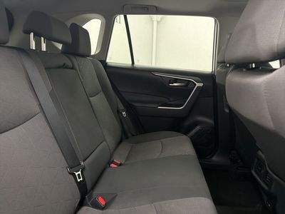 2023 Toyota RAV4 - Photo 28