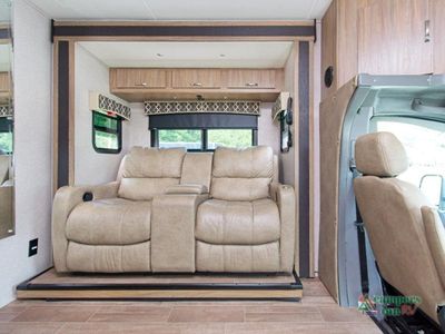 2020 Dynamax isata 3 - Photo 10