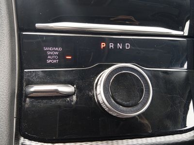 2023 Jeep Grand Cherokee - Photo 16