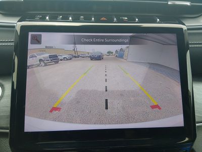 2023 Jeep Grand Cherokee - Photo 17
