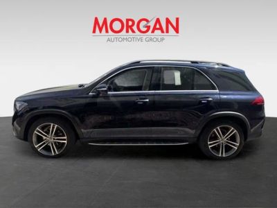2022 Mercedes-Benz GLE — rear three-quarter view