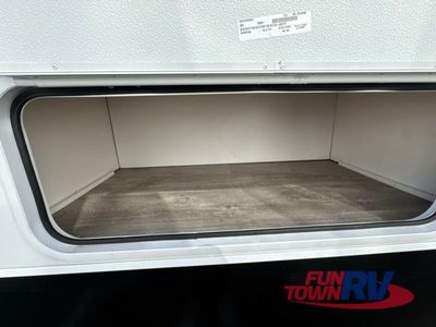 2026 Jayco Eagle HT - Photo 10