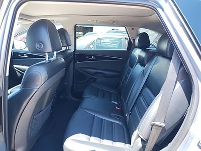 2020 Kia Sorento - Photo 41