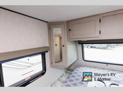 2026 Coachmen RV Apex Ultra-Lite - Photo 25