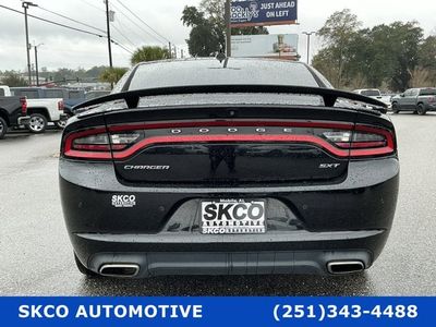 2015 Dodge Charger - Photo 2