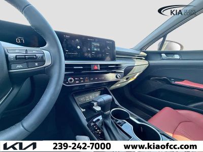 2026 Kia K5 — photo 24 view