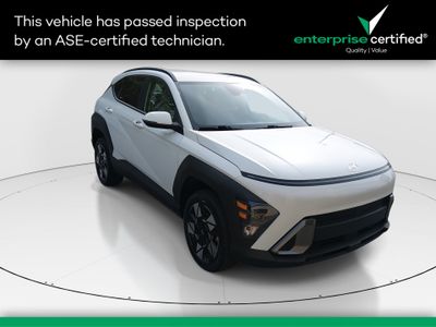 2025 Hyundai Kona SEL AWD — front three-quarter view