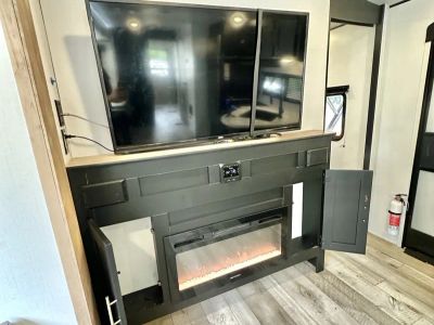2022 Keystone Rv Springdale SG303BH — photo 8 view