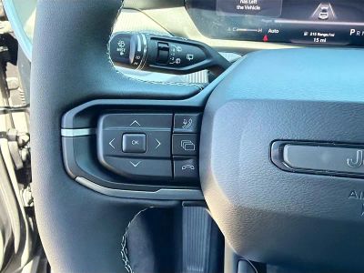 2026 Jeep Cherokee — photo 37 view