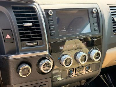 2021 Toyota Sequoia Platinum - Photo 41