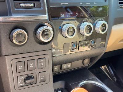 2021 Toyota Sequoia Platinum - Photo 43