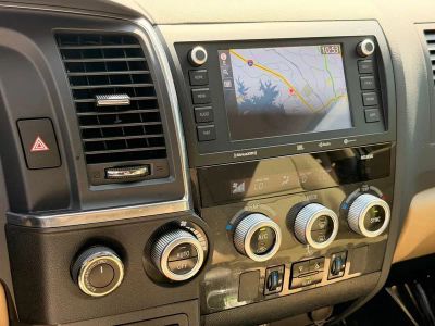 2021 Toyota Sequoia Platinum - Photo 40