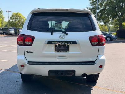 2021 Toyota Sequoia Platinum - Photo 13
