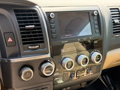 2021 Toyota Sequoia Platinum - Photo 39