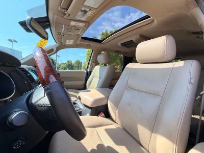 2021 Toyota Sequoia Platinum - Photo 30
