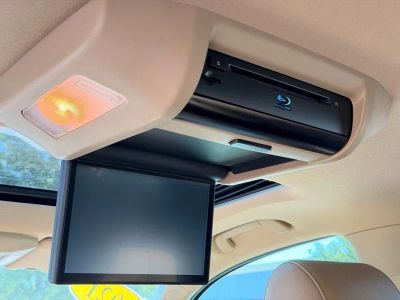 2021 Toyota Sequoia Platinum - Photo 22