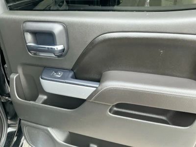 2017 Chevrolet Silverado 1500 — photo 19 view
