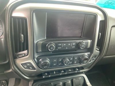 2017 Chevrolet Silverado 1500 — photo 11 view