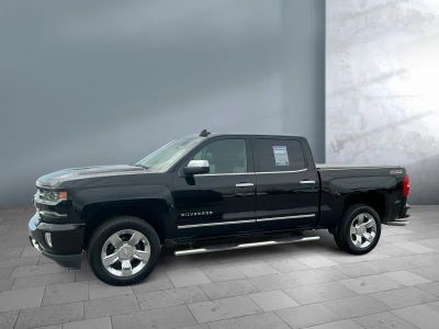 2017 Chevrolet Silverado 1500 — rear three-quarter view