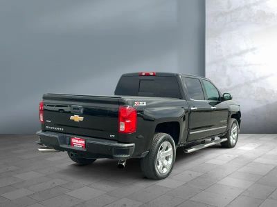 2017 Chevrolet Silverado 1500 — engine compartment view