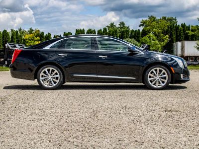 2014 Cadillac XTS — side profile view