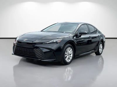 2025 Toyota Camry — photo 7 view