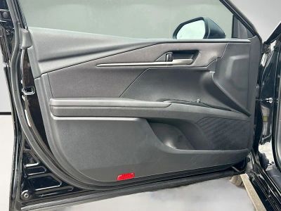 2025 Toyota Camry — photo 21 view