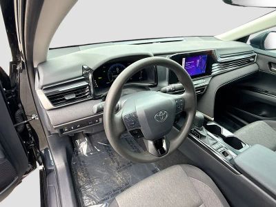 2025 Toyota Camry — photo 26 view