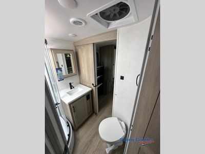 2025 Forest River RV Flagstaff Super Lite - Photo 11
