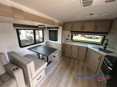 2025 Forest River RV Flagstaff Super Lite - Photo 6