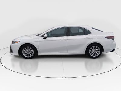 2023 Toyota Camry - Photo 4