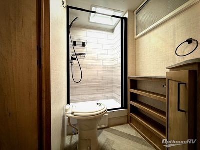 2023 Ember RV Overland - Photo 17