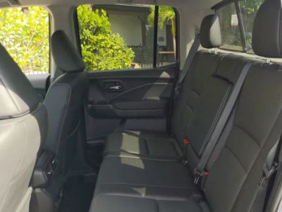 2025 Honda Ridgeline — photo 18 view