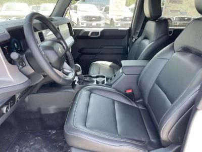 2026 Ford Bronco — photo 14 view