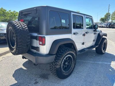 2011 Jeep Wrangler - Photo 23